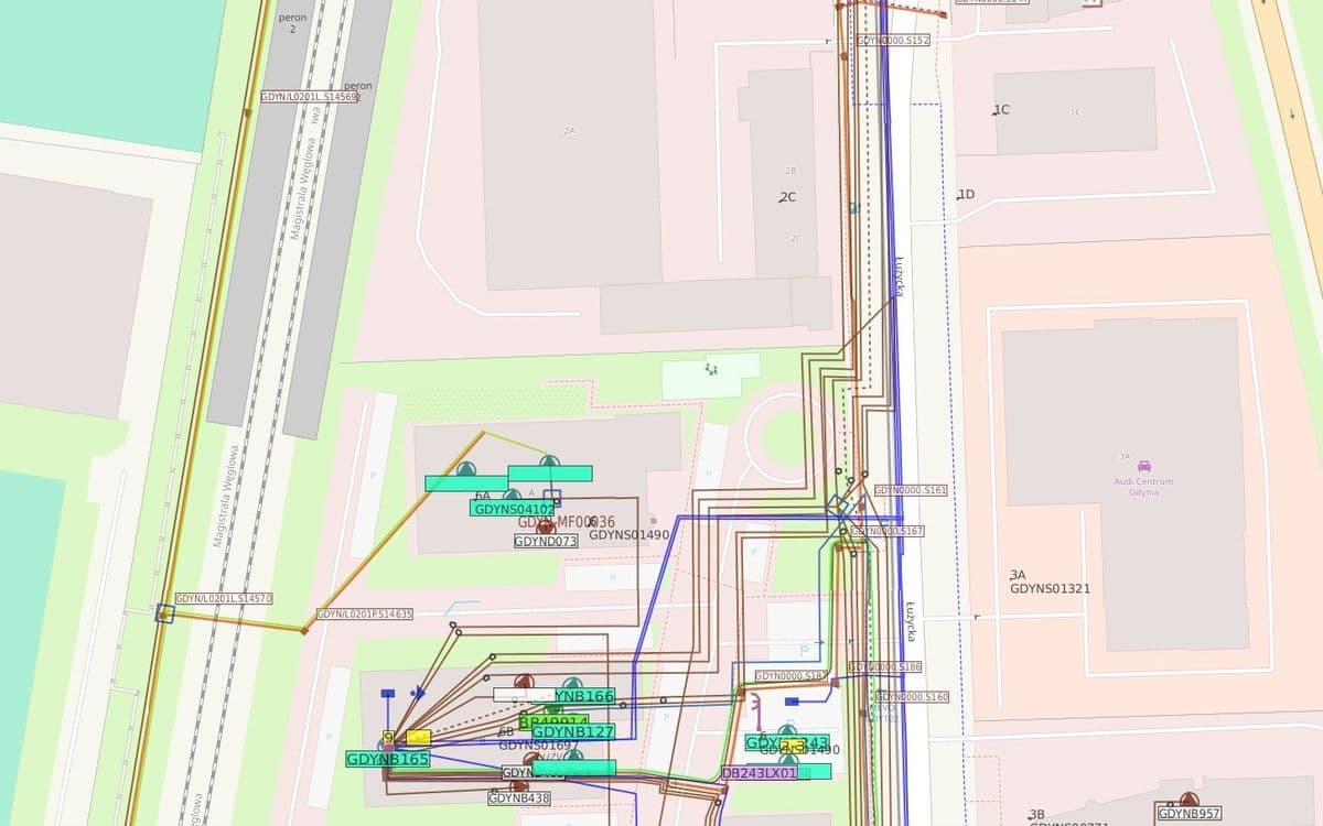 Plan sytuacyjny sieci telekomunikacyjnej na podkładzie mapowym